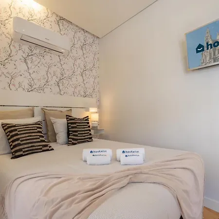 Host Wise - Enchanting Design Flat - Premium Location Apartment Porto